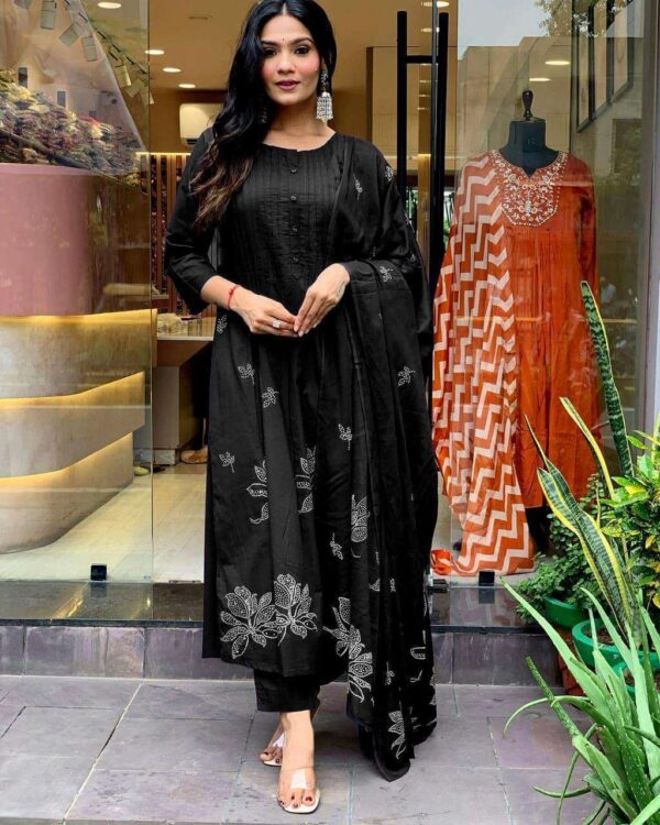 Chic Cotton Delight ? Embroidered Floral Printex Dress (L) - Image 4
