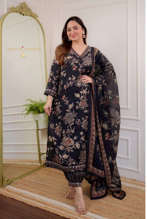 Flawless Florals ? Printex Embroidered Cotton Dress for Daily Style (L) - Image 6