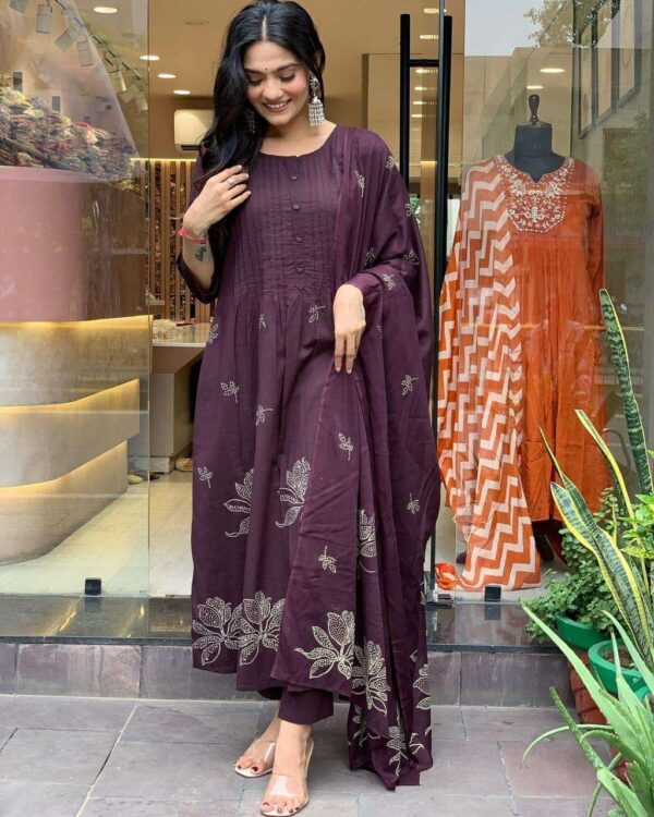 Floral Dreams ? Printed & Embroidered Cotton Dress (Size XL) - Image 5