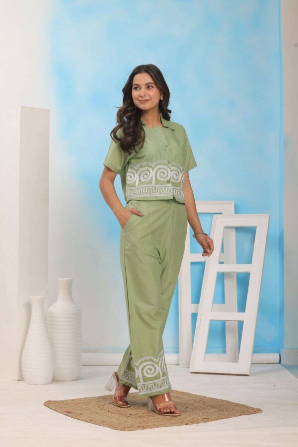 Laidback Luxe ? Embroidered Floral Dress with Printed Touch (XXL) - Image 3